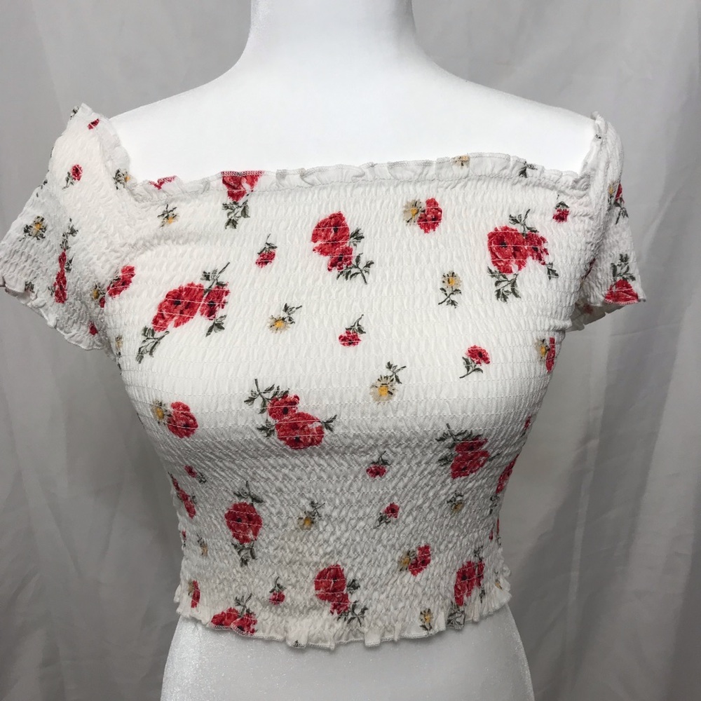 Lottie Moss Textured Floral Crop Top